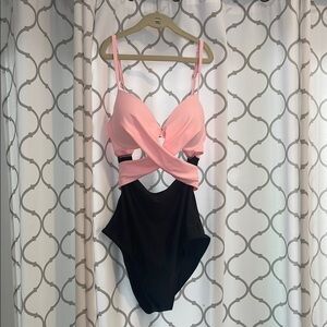 NEW Pink and Black Women's One-Piece Cut Out Swimsuit